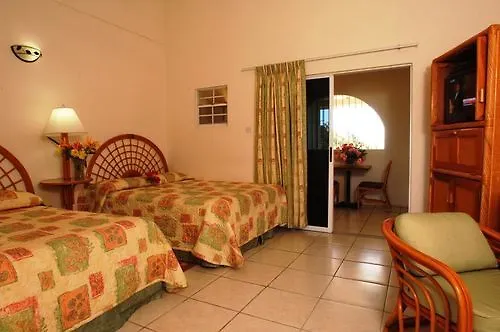 Wave Crest Holiday Apartments The Lime 0*,  Grenada