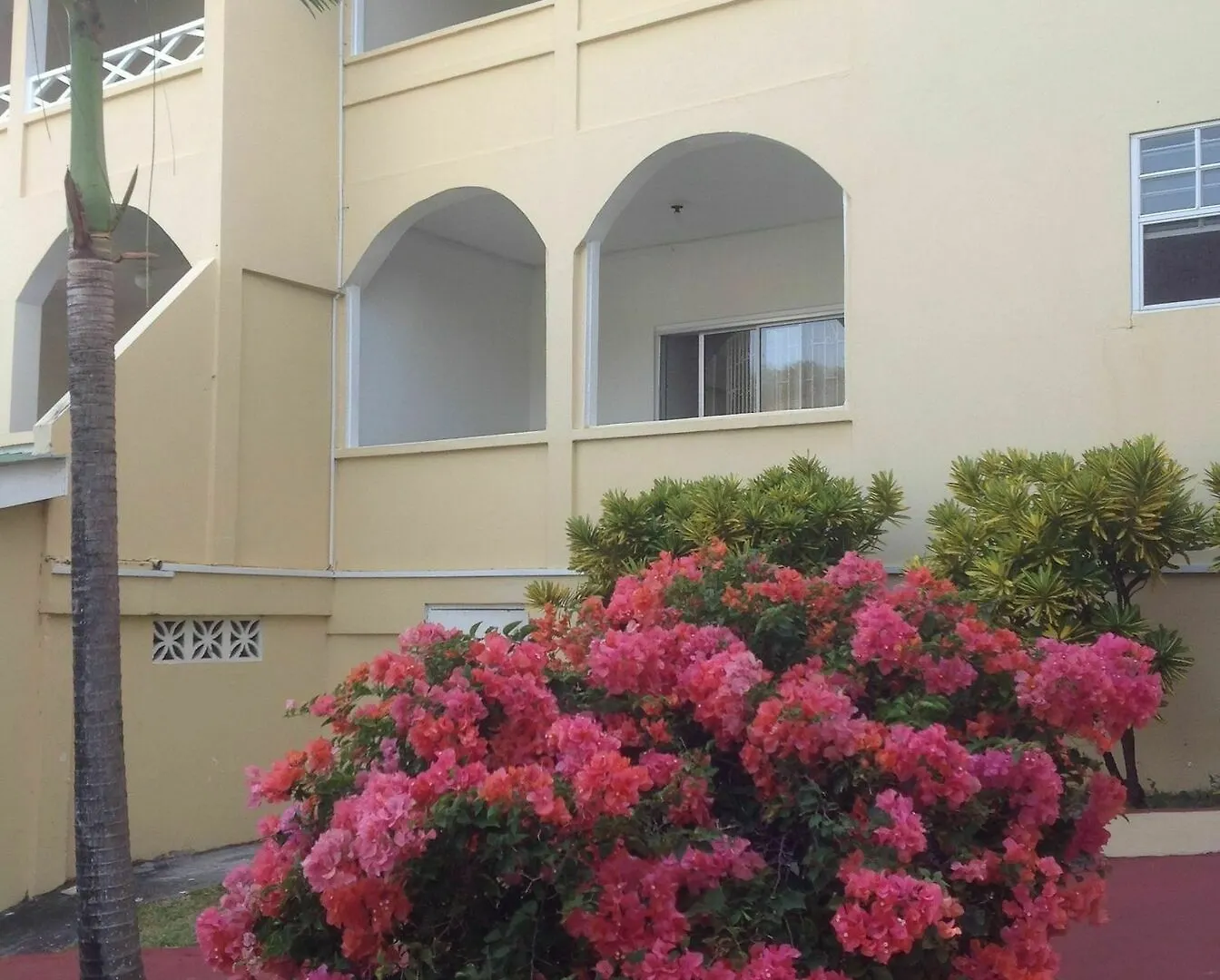Wave Crest Holiday Apartments The Lime Grenada